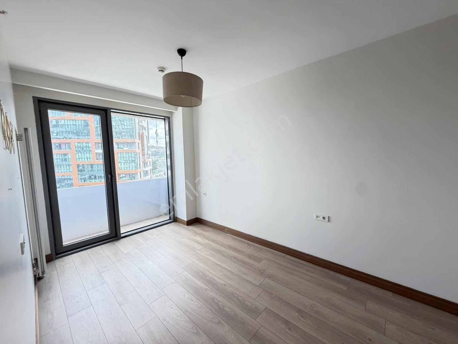 Yenitepe Gayrimenkulden Elite Concept Şua'da 1+1 Yüksek Kat - Görsel 17