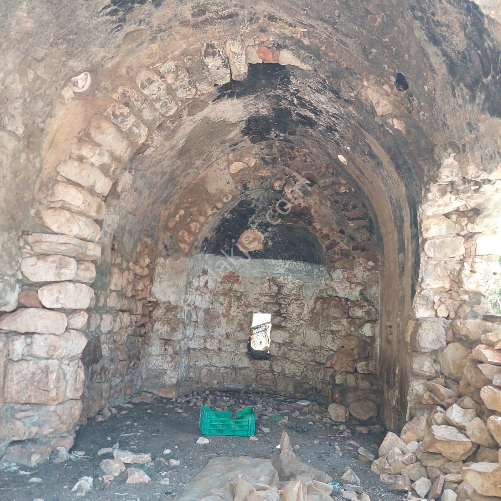 Demre Beymelek'te Denize Sıfır 7.156 M2 Arsamız Satılıktır - Görsel 8