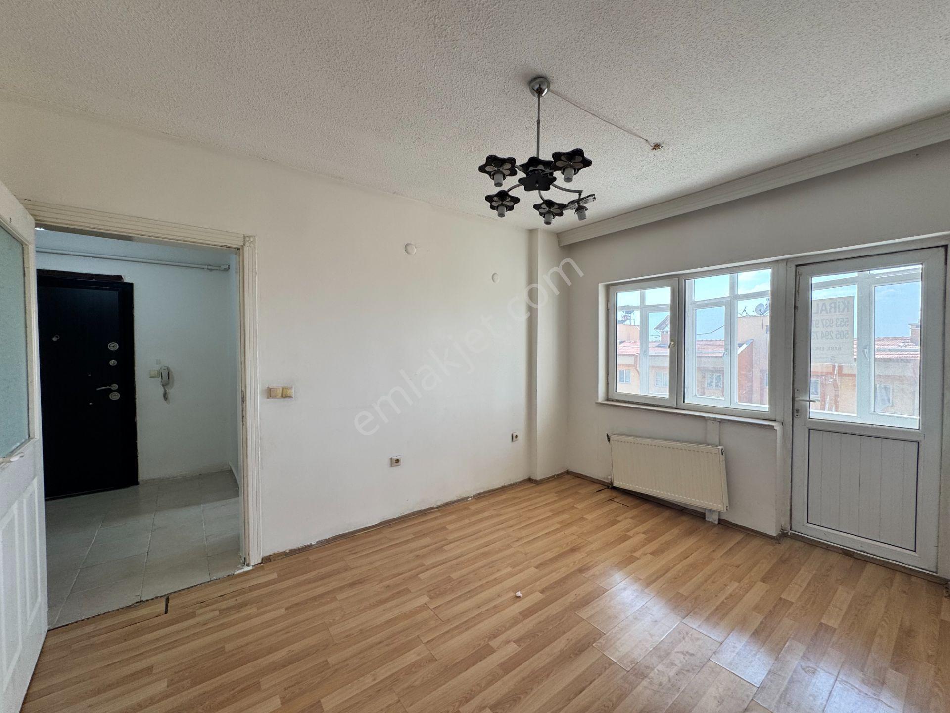 Babil Emlaktan Kiralık Üniversite Toki'de 2+1 Arakat Daire - Görsel 4
