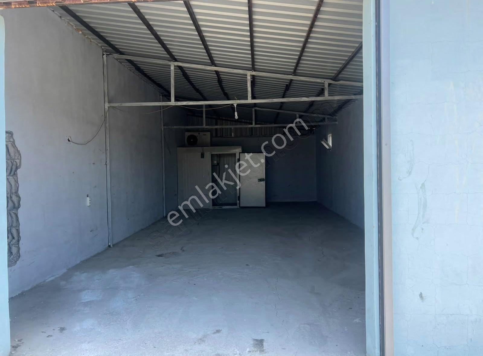 Özalp Yoluna Sıfır 4 Dönüm Arsa Ve 500 M2 Mağaza - Görsel 5
