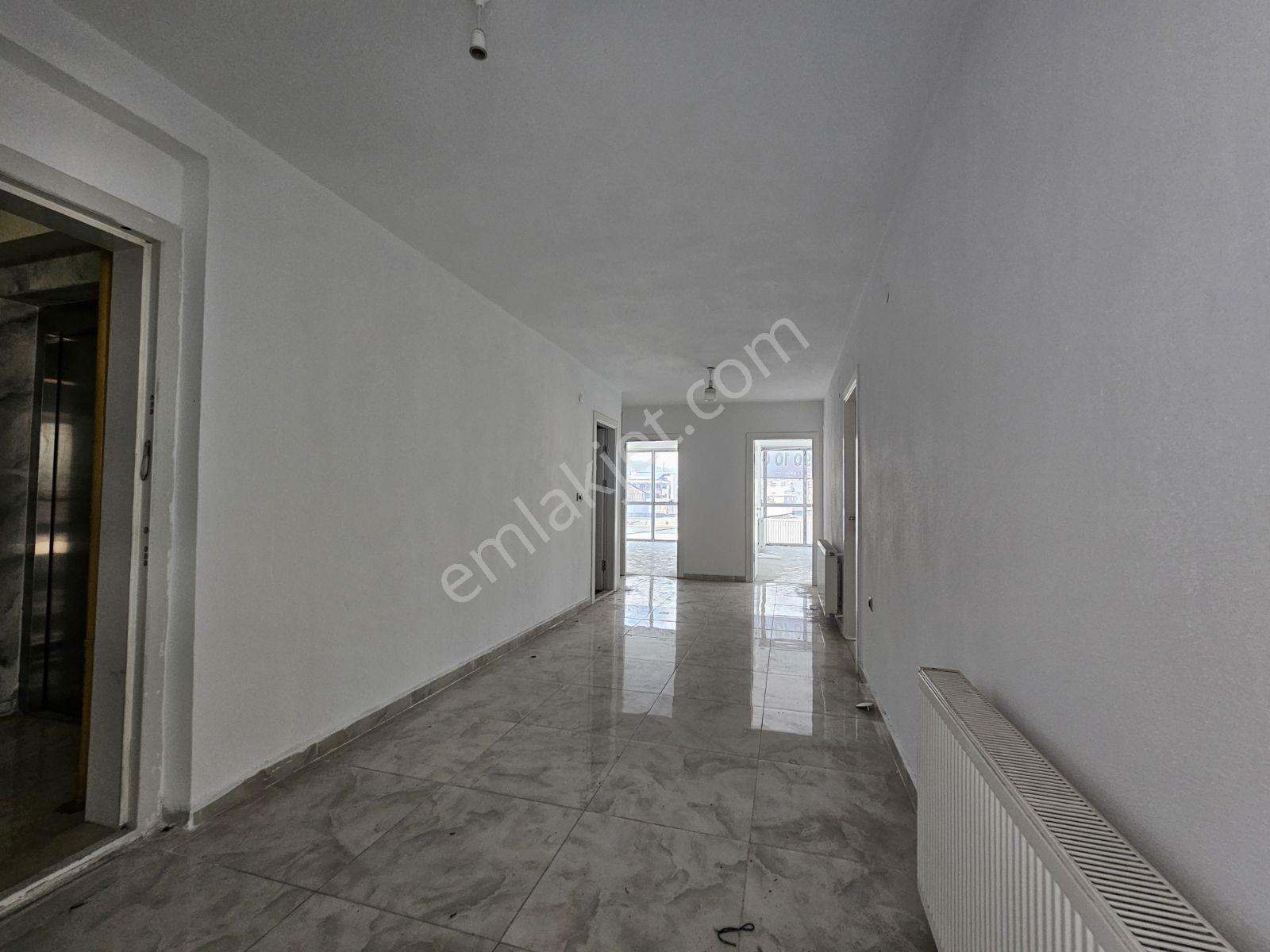 Piazza Avm Yanında, Merkezi Konumda 170 M² Kiralık Ofis - Görsel 9