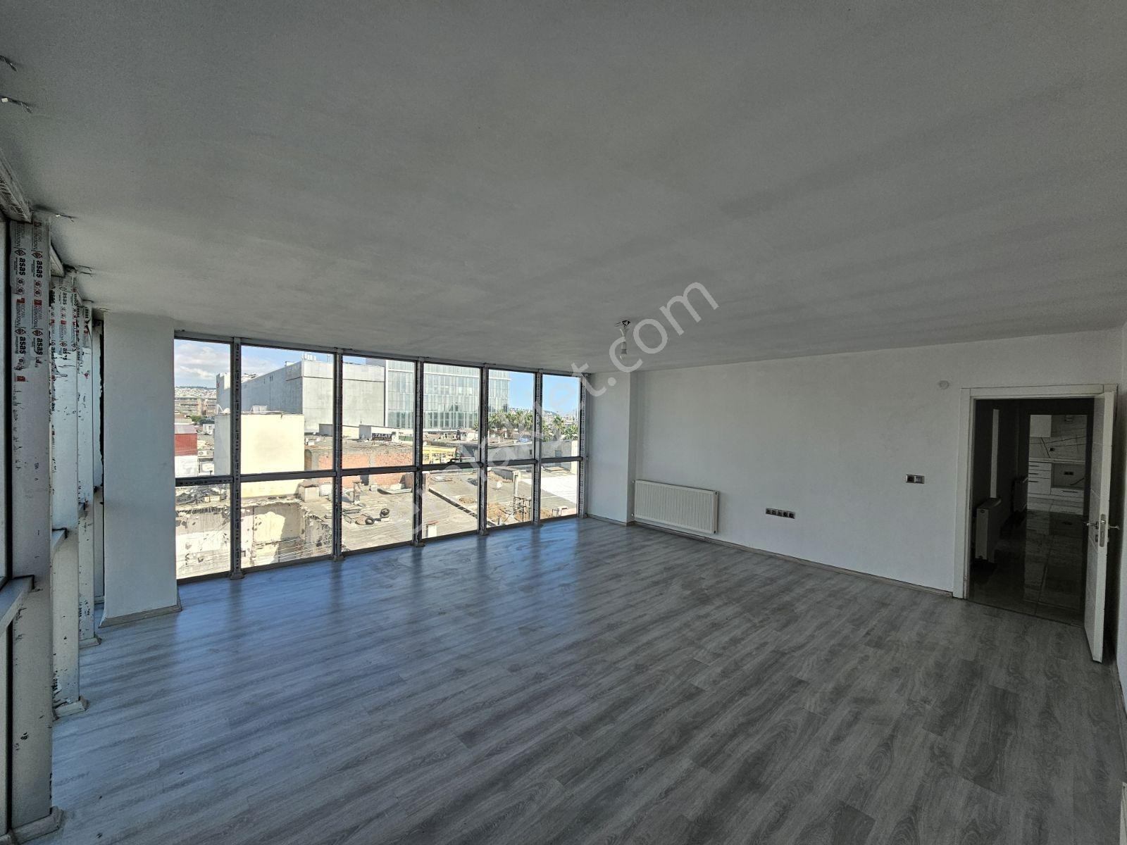 Piazza Avm Yanında, Merkezi Konumda 170 M² Kiralık Ofis - Görsel 3