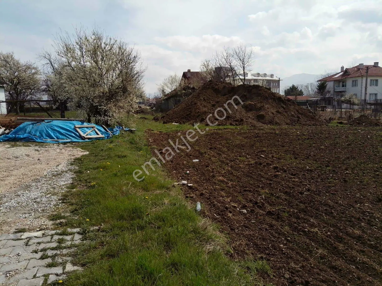 Bolu Merkez Çıkınlar Mahallesi Satılık Arsa - Görsel 5