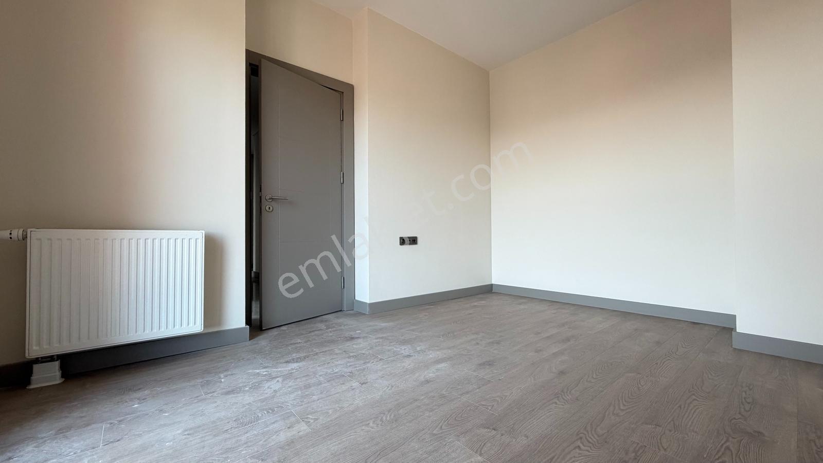 İlka'dan Emlak Konutları 2+1 Kiralık Daire Otopark Metrobüse 5dk - Görsel 17