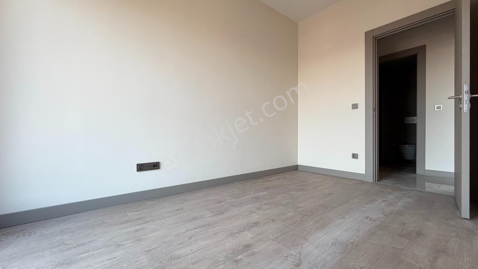 İlka'dan Emlak Konutları 2+1 Kiralık Daire Otopark Metrobüse 5dk - Görsel 15