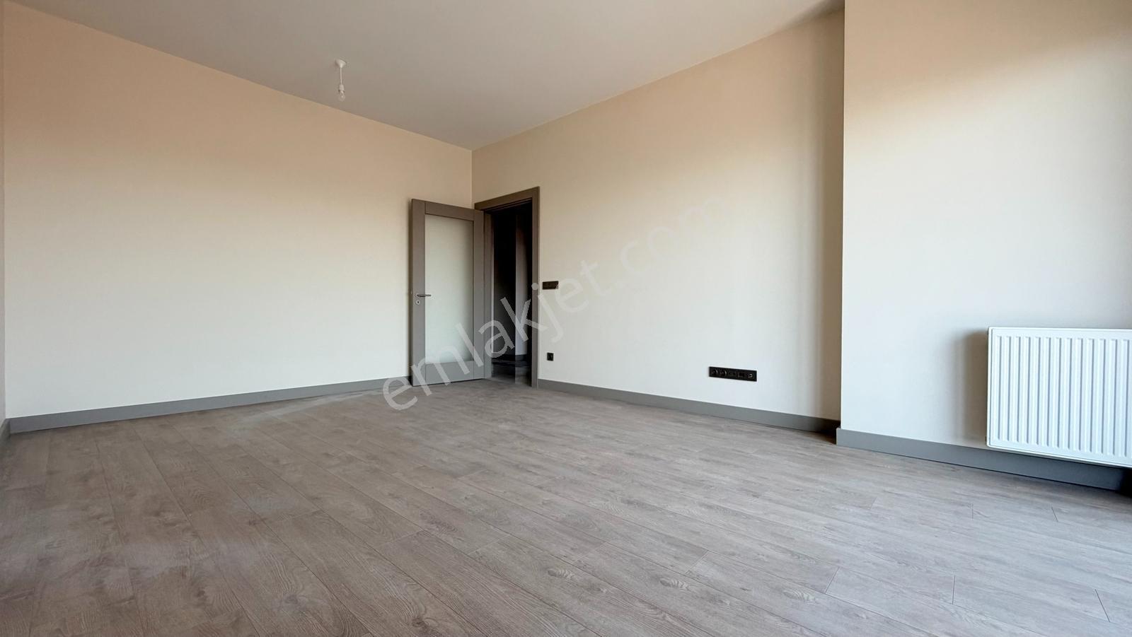 İlka'dan Emlak Konutları 2+1 Kiralık Daire Otopark Metrobüse 5dk - Görsel 12