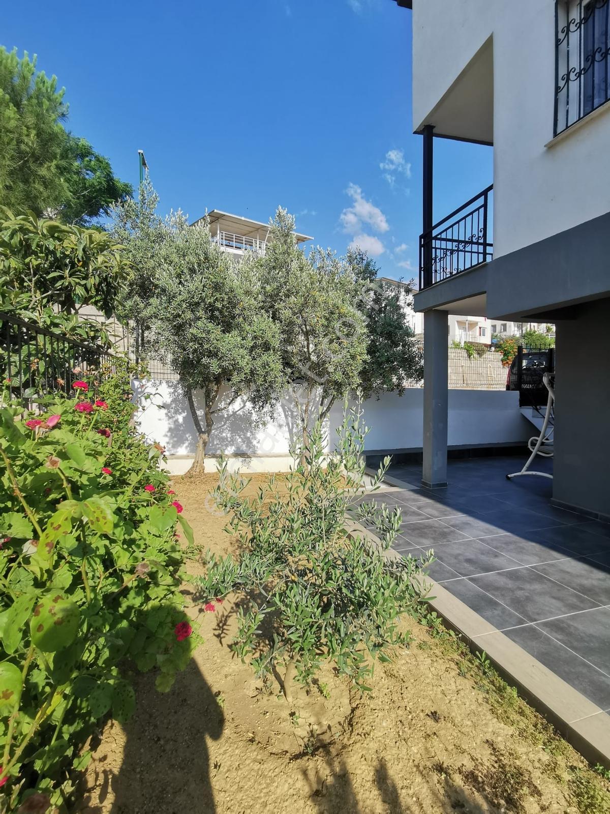 Güzelbahçe Çamlı'da 4+1 Müstakil Villa - Görsel 23