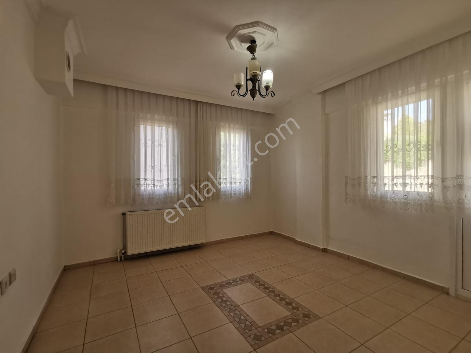 Güzelbahçe Çamlı'da 4+1 Müstakil Villa - Görsel 9