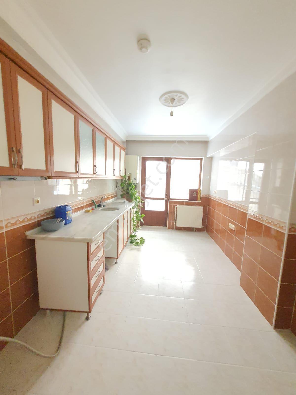 Osmangazi Cd Dibi 2+1 Kiralık Daire - Görsel 3