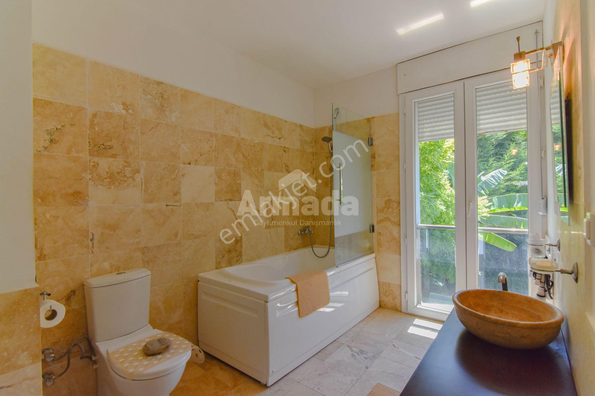 Kuşadası Değirmendere'de Deniz Manzaralı Lüks 4+1 Satılık Villa - Görsel 26