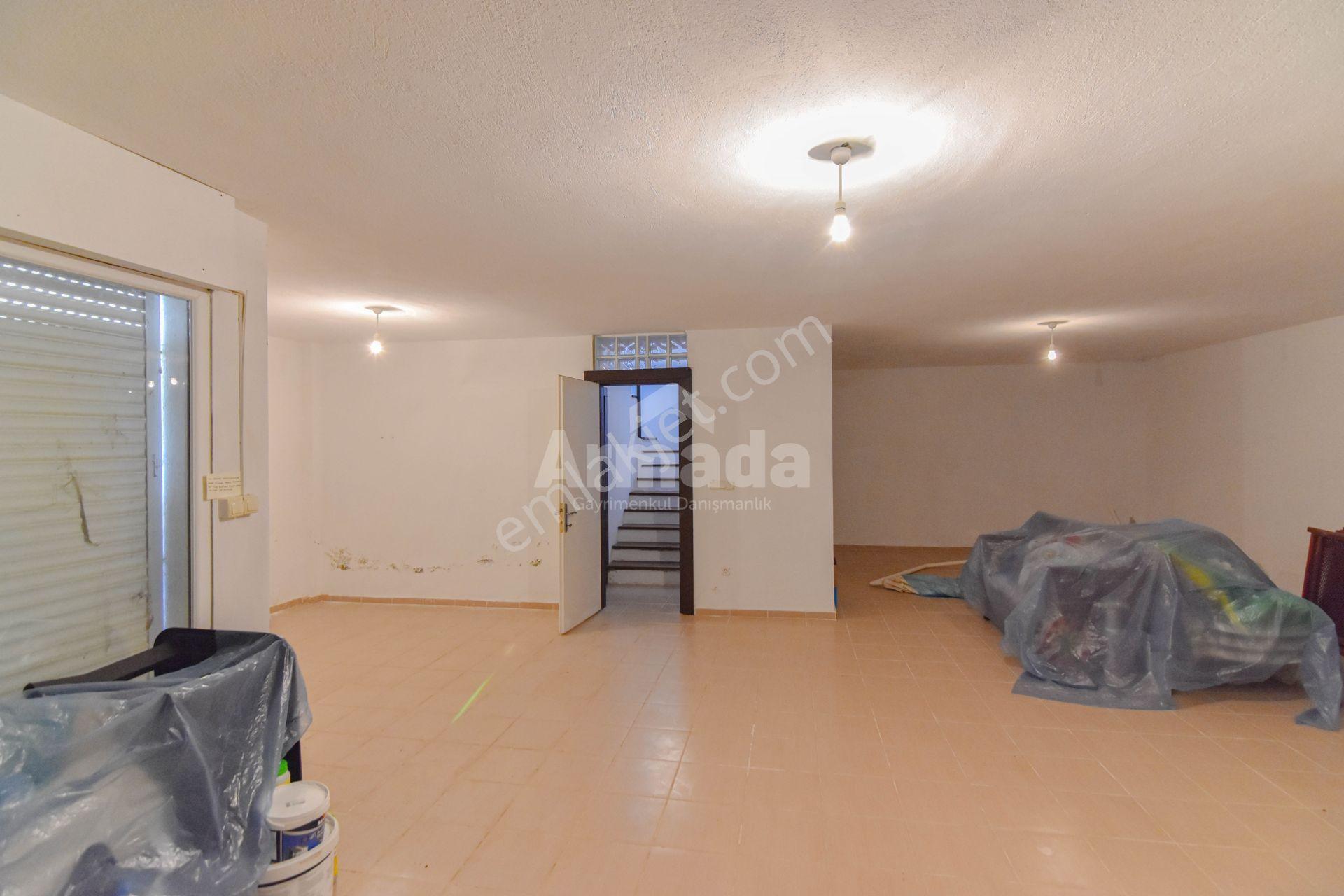 Kuşadası Değirmendere'de Deniz Manzaralı Lüks 4+1 Satılık Villa - Görsel 32