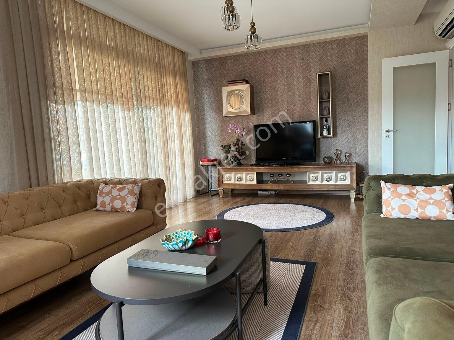 Gürselpaşa’nın En Prestijli Sitesinde Akıllı Ev Sistemli Satılık Lüks 4+1 Daire - Görsel 6