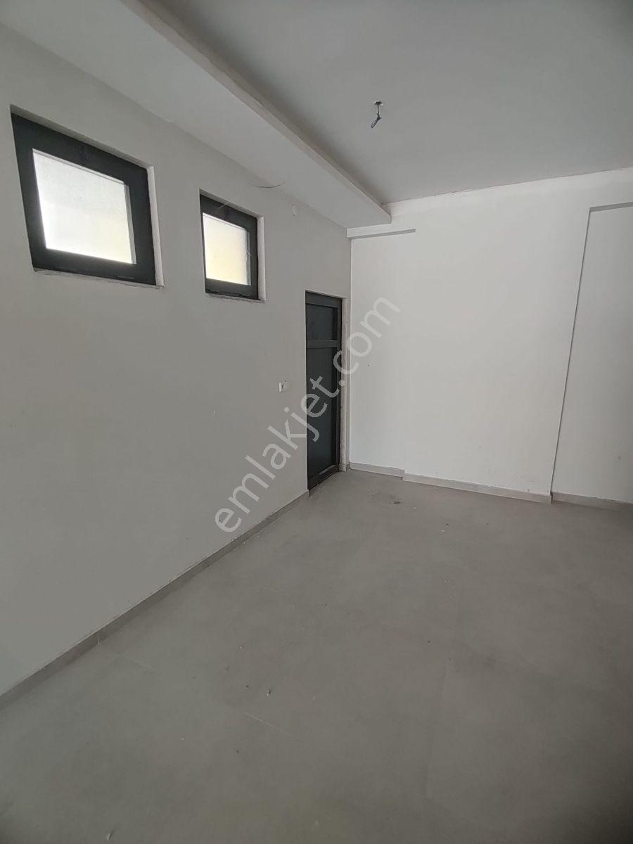 Birol Koç Caddesi Üzerinde Kiralık Dükkan - Görsel 6