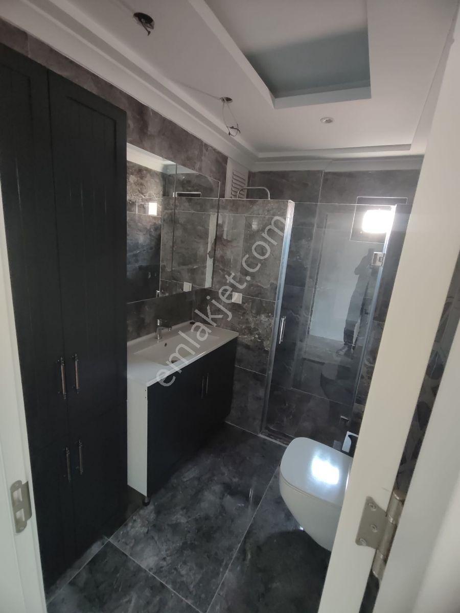 Birol Koç Caddesi Üzerinde Kiralık Dükkan - Görsel 3