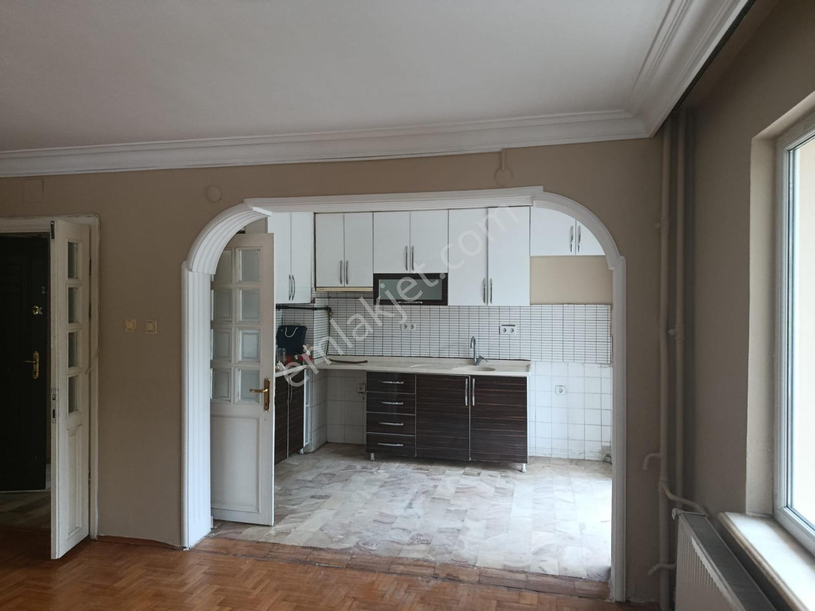 Rw Land Gayrimenkul İhsaniye'de 3+1 Kiralık Daire - Görsel 6