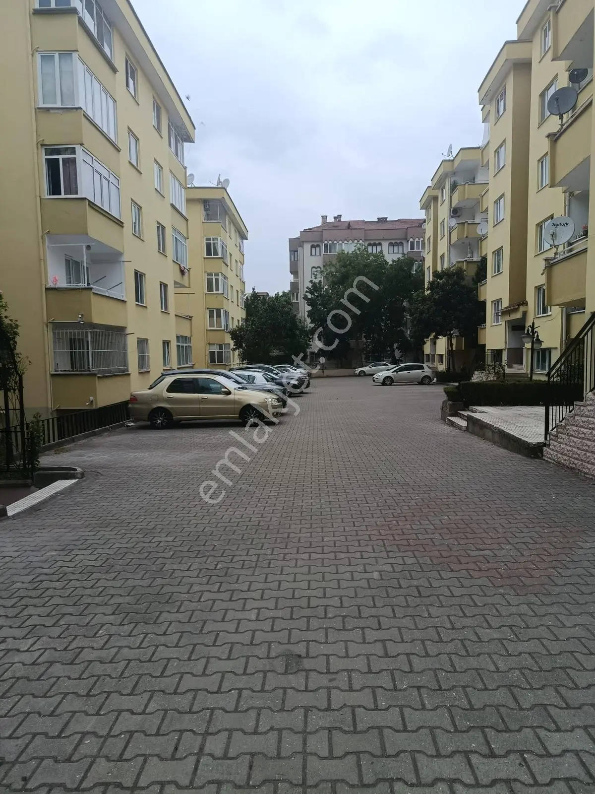 Rw Land Gayrimenkul İhsaniye'de 3+1 Kiralık Daire - Görsel 2