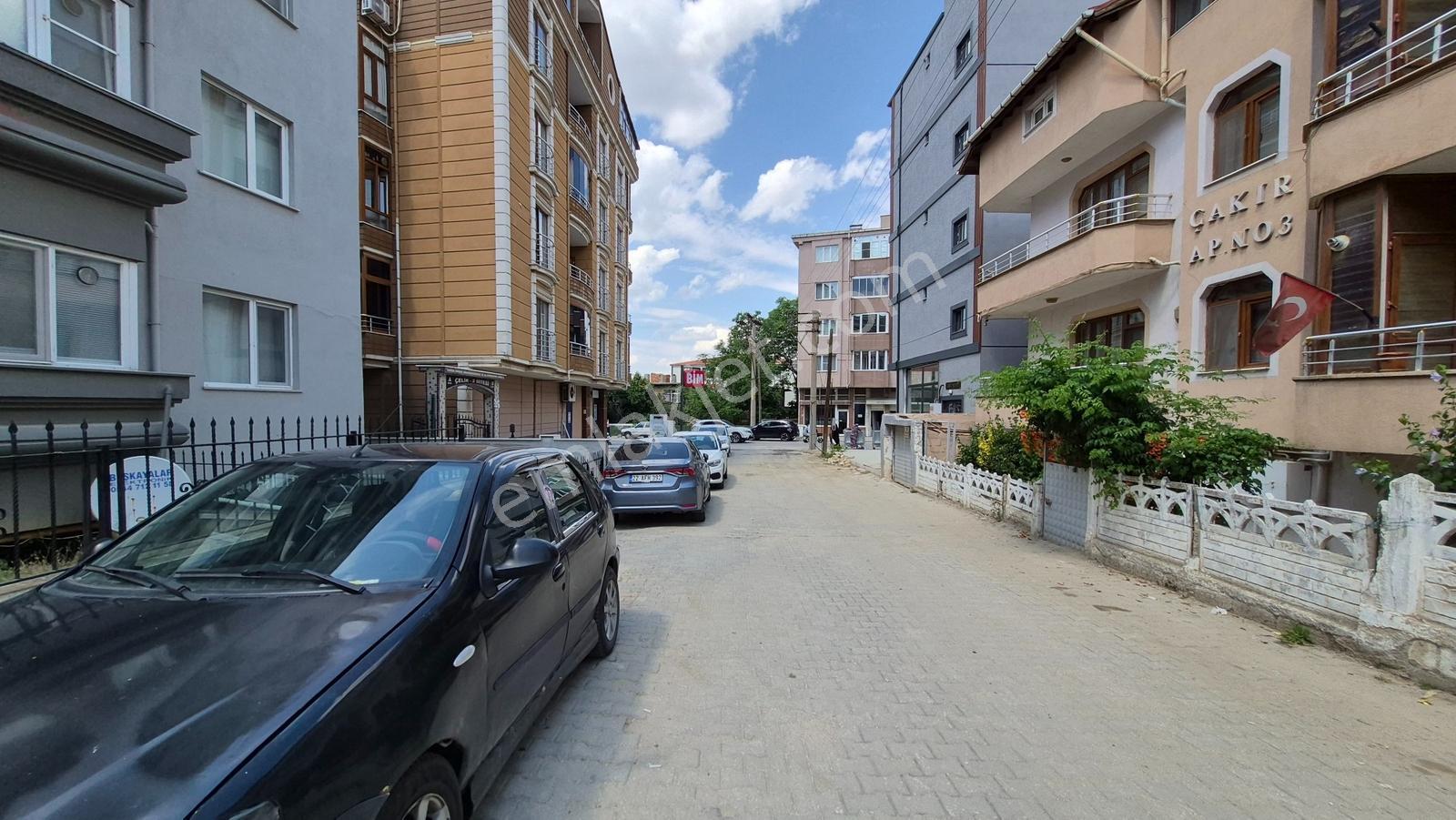 Merkezi Konumda Kiralık Eşyalı 1+1 Daire - Görsel 11