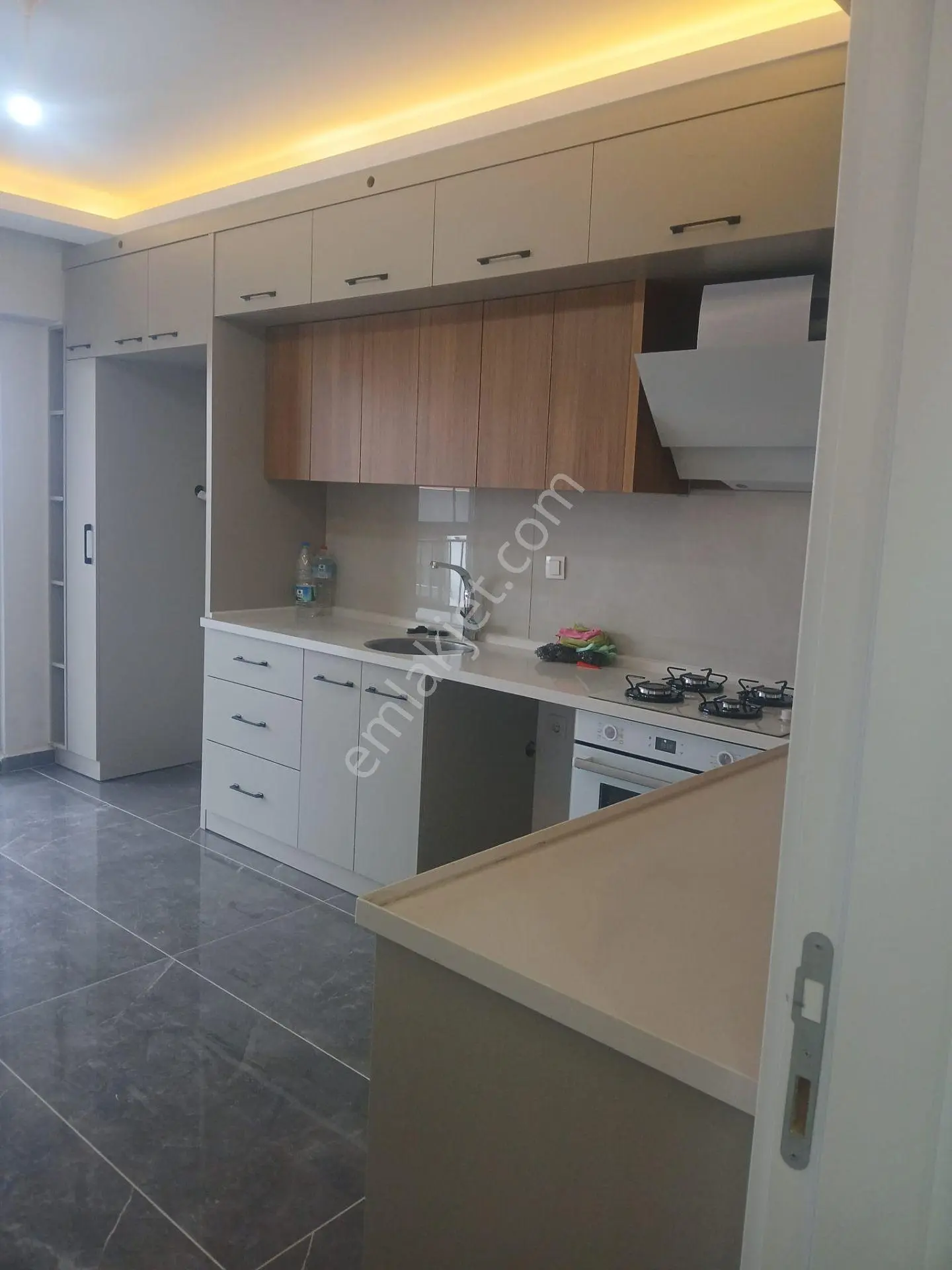 Muzaffer Türkeş'te Premium Site İçi, Geniş & Manzaralı Lux 3+1