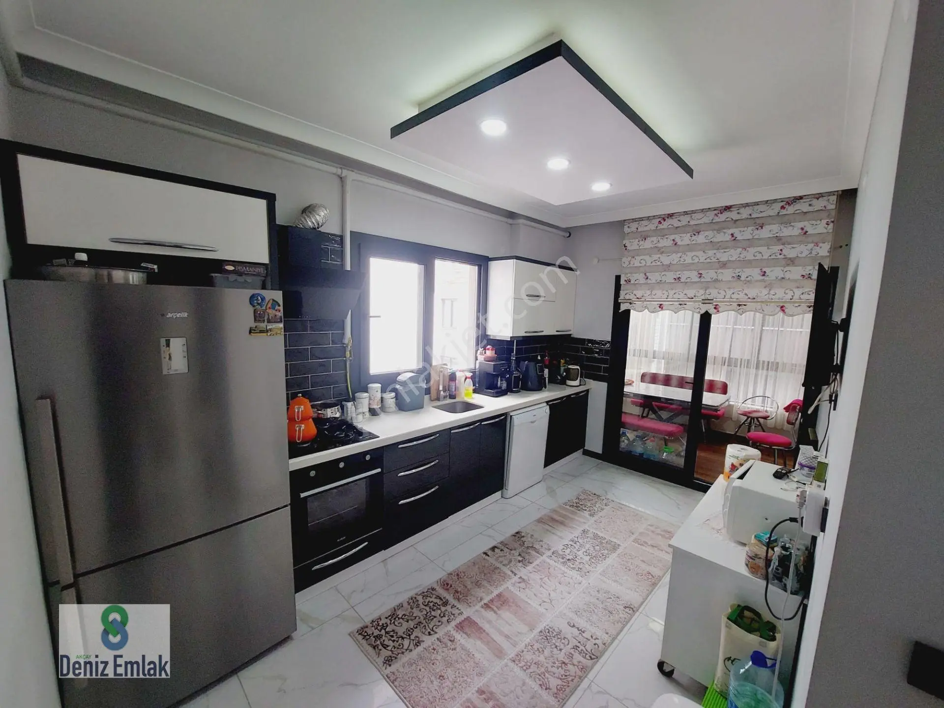 ∞ Deniz Den ∞ Akçay Altınkum Mahallesinde Satılık 2+1 Modern Bakımlı Daire