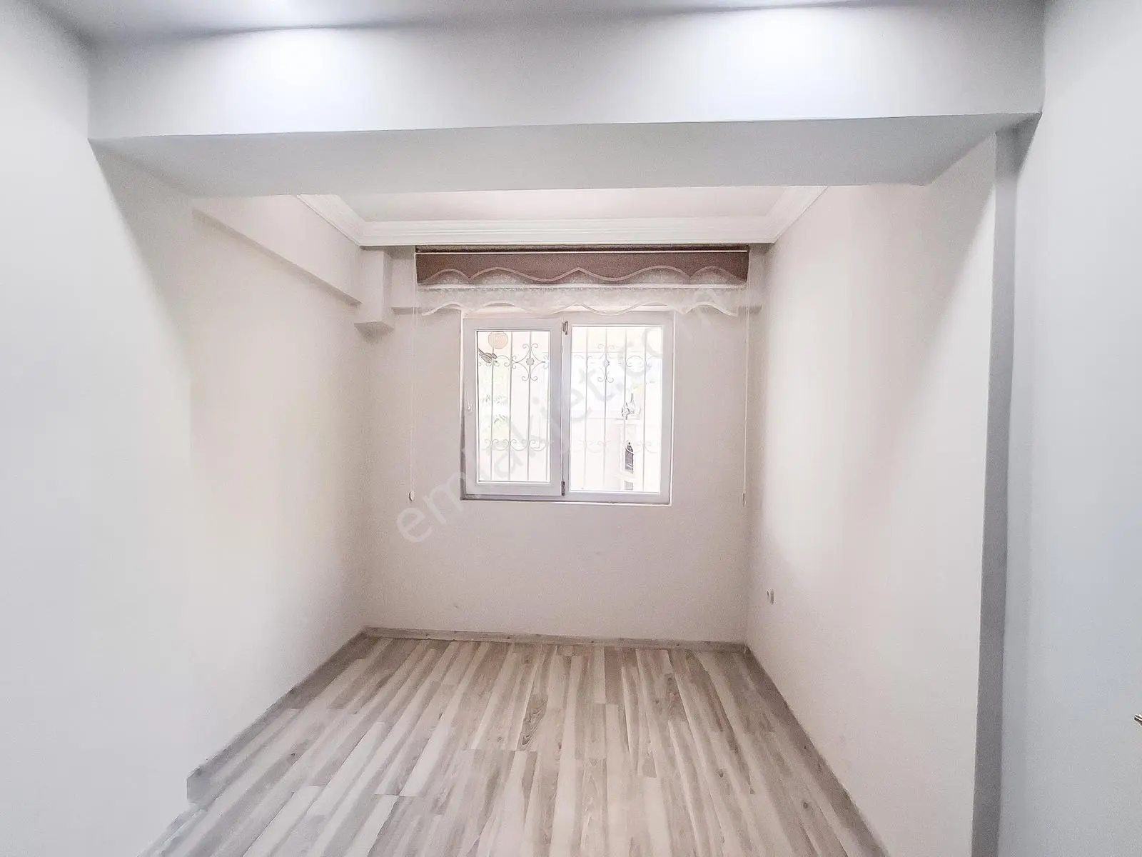 Müstakil Tadında Bahçelı Ayrı Mutfak Dev Teraslı 2+1 - Görsel 2