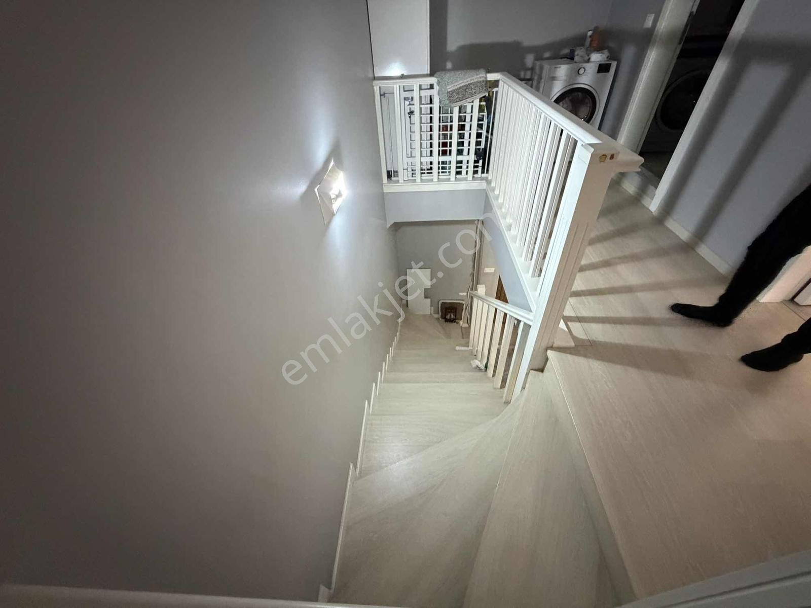 Yoldaş Emlaktan Üstpark Yuvacık Sitesi Satılık 4+1 Dubleks Daire - Görsel 8