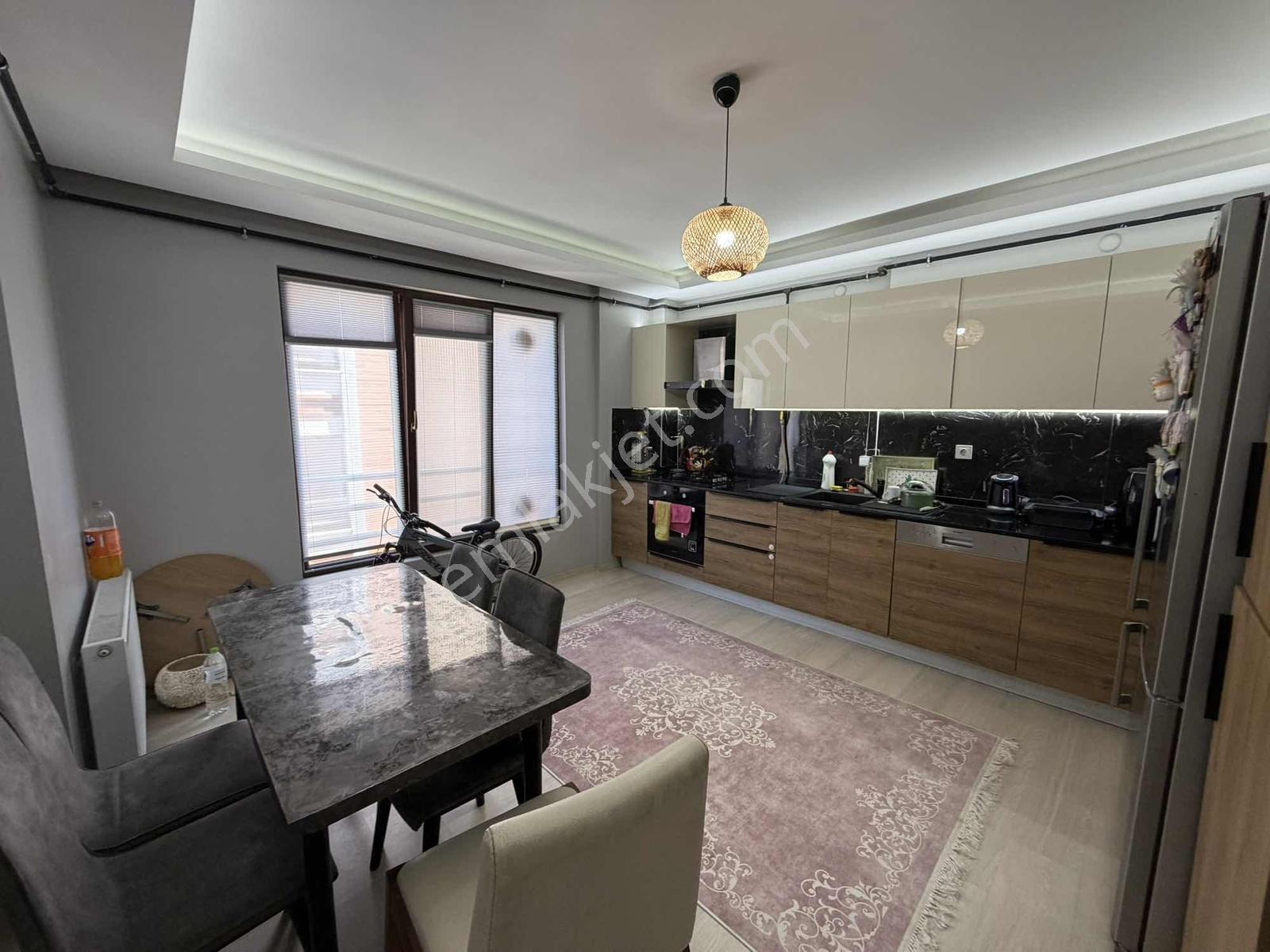 Yoldaş Emlaktan Üstpark Yuvacık Sitesi Satılık 4+1 Dubleks Daire - Görsel 13
