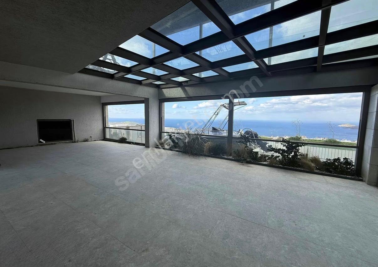 Bodrum'da Müstesnai Deniz Köşe Manzaralı | 6+1 Lüks Villa - Görsel 14