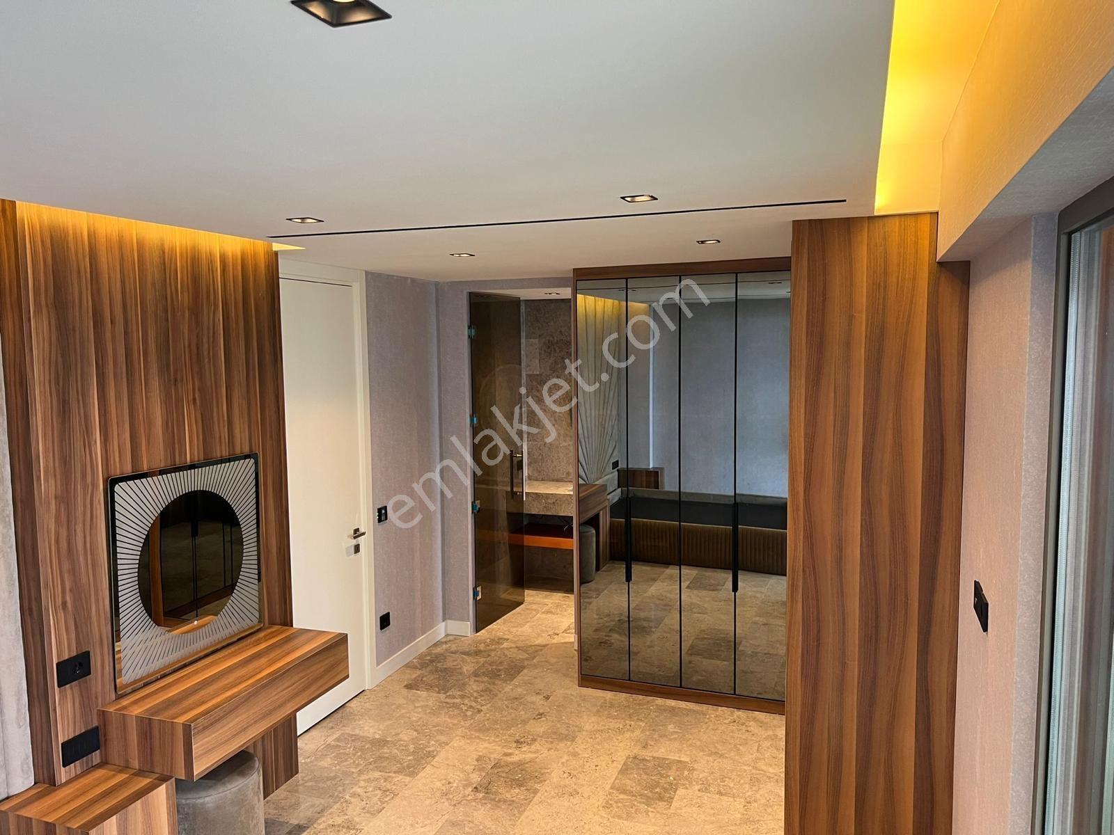 Bodrum'da Müstesnai Deniz Köşe Manzaralı | 6+1 Lüks Villa - Görsel 26