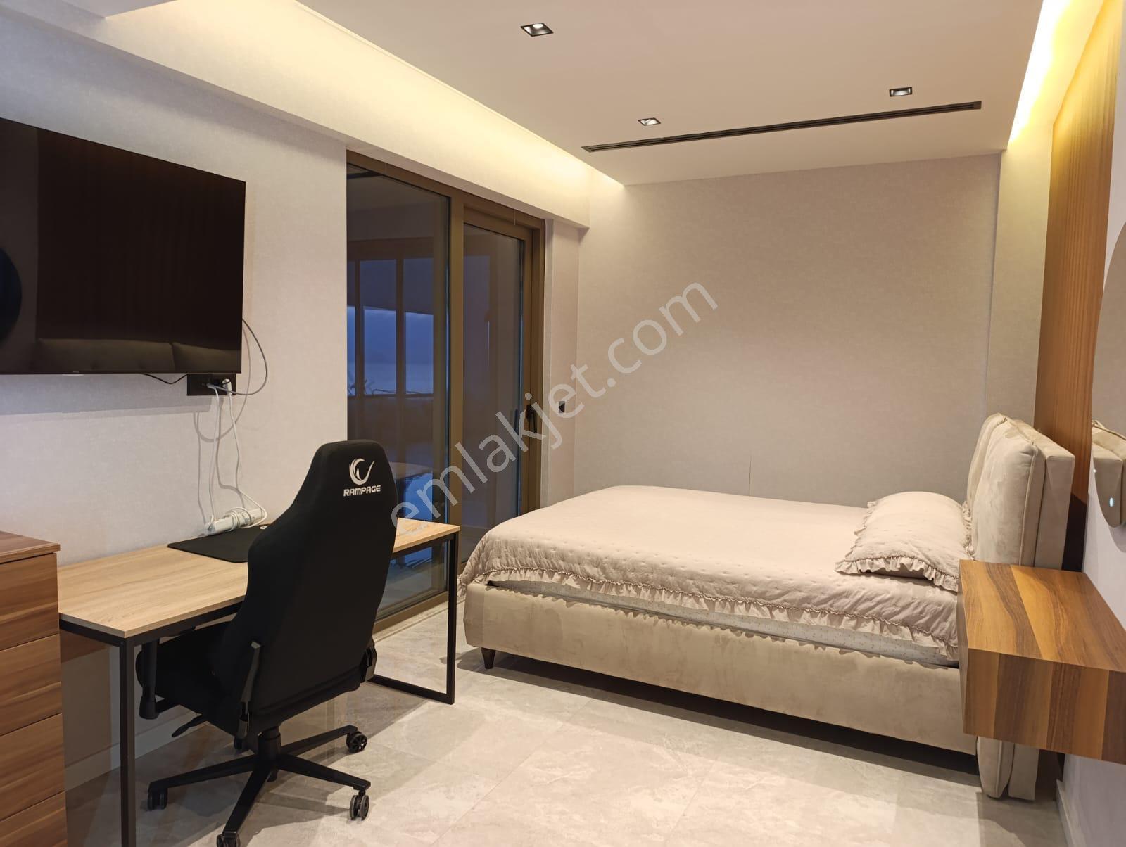 Bodrum'da Müstesnai Deniz Köşe Manzaralı | 6+1 Lüks Villa - Görsel 3