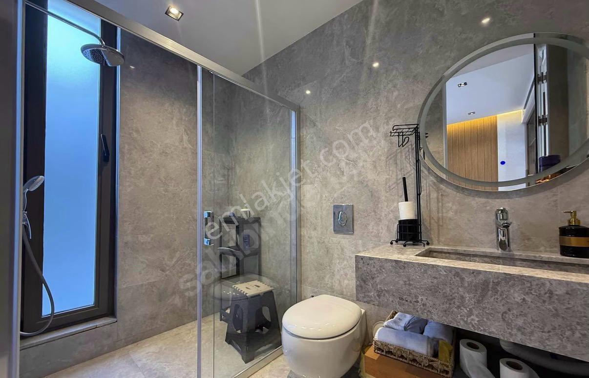 Bodrum'da Müstesnai Deniz Köşe Manzaralı | 6+1 Lüks Villa - Görsel 9