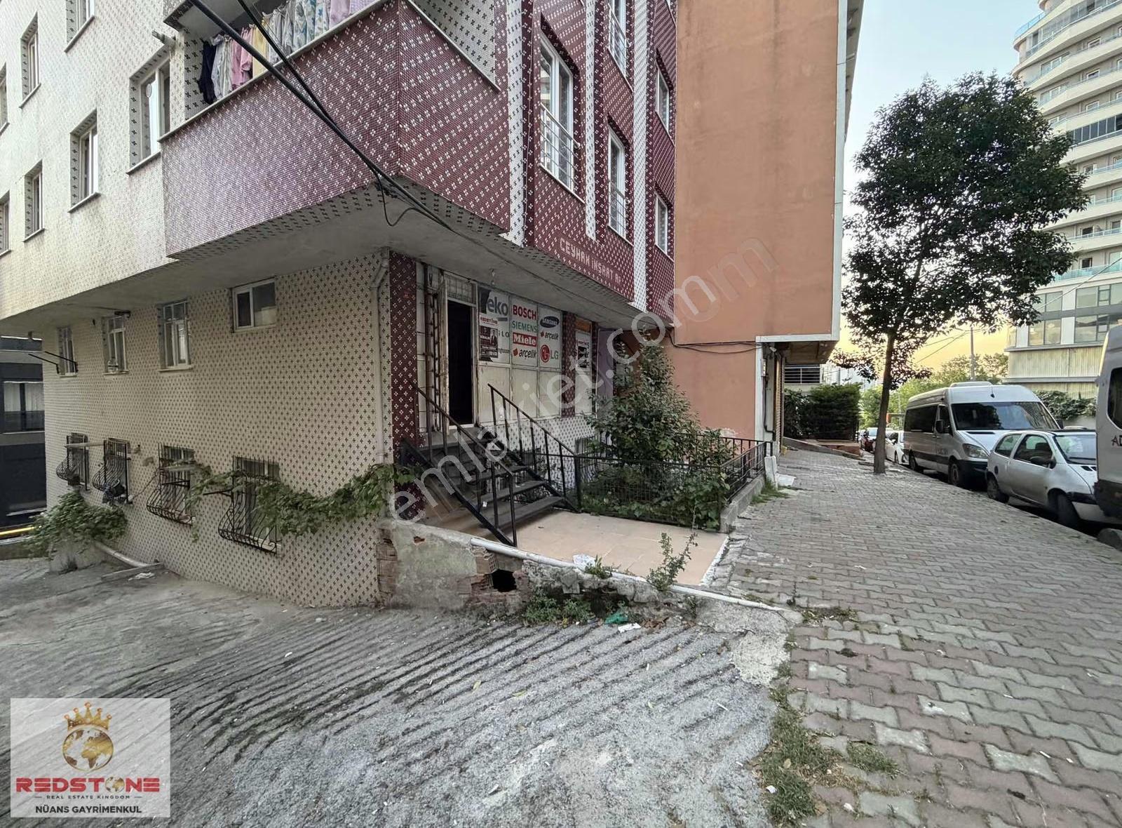 Redstone Nüans'tan Halkalı Merkez Mah Kiralık Dükkan - Görsel 5