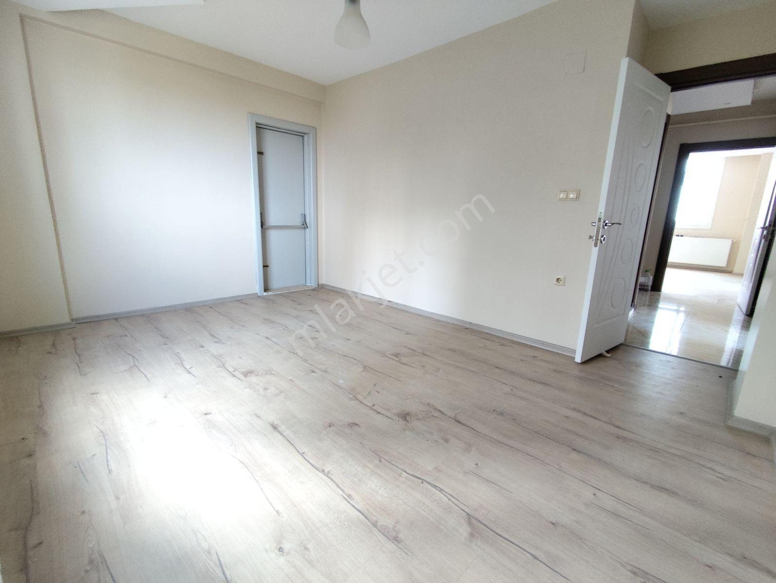 Sarıçam Çarkıpare İskanlı Doğalgazlı 2+1 Kiralık Daire - Görsel 2