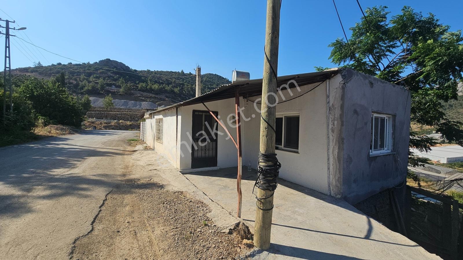 Karakuş Emlaktan 2 Ev ,seralı Ve Üretime Hazır Satılık Arazi - Görsel 5