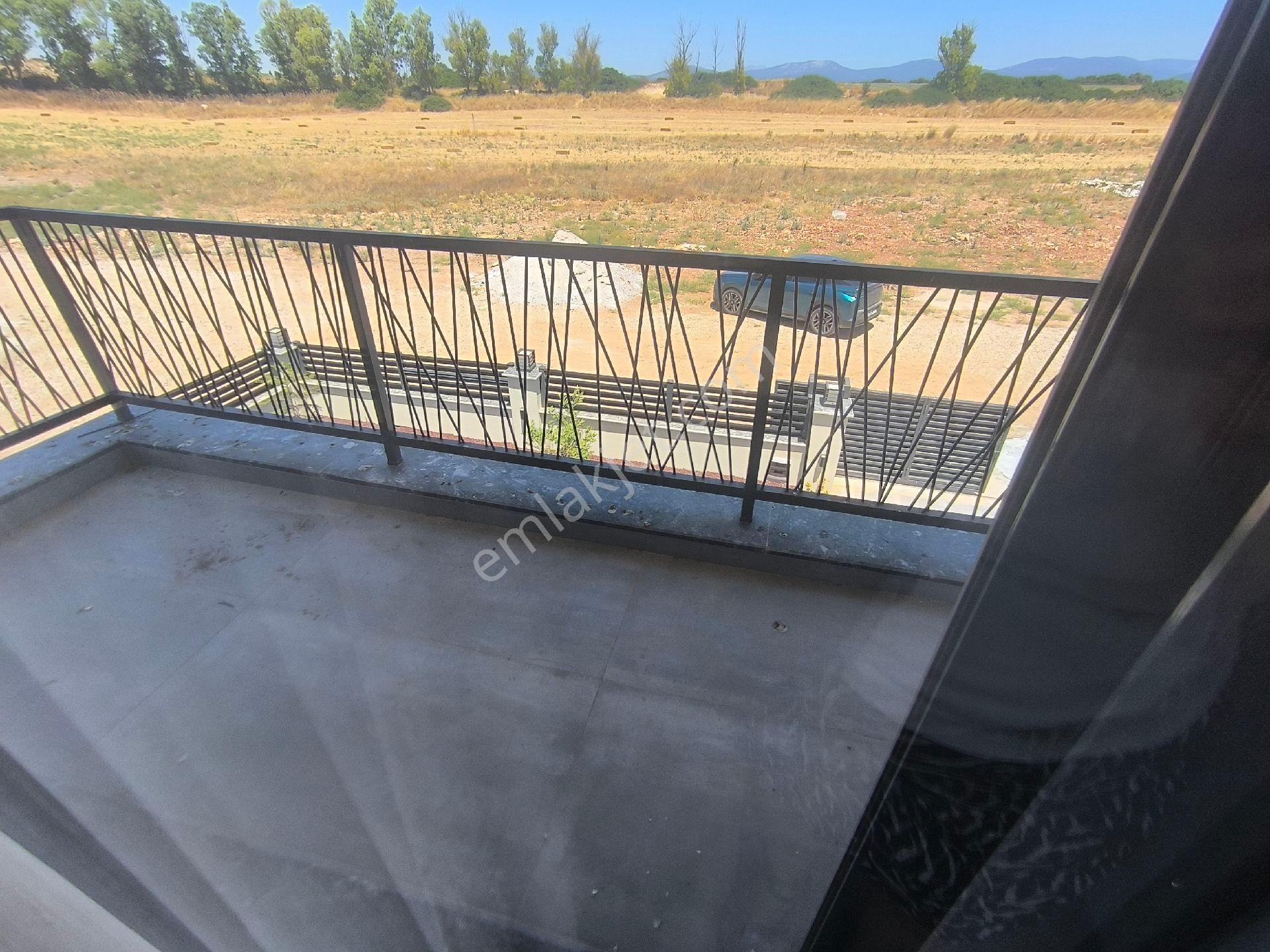 Didim Altınkum Mahallesinde (cennetbahceli )deniz Esintili Satılık Villa Ve Daireler. - Görsel 13