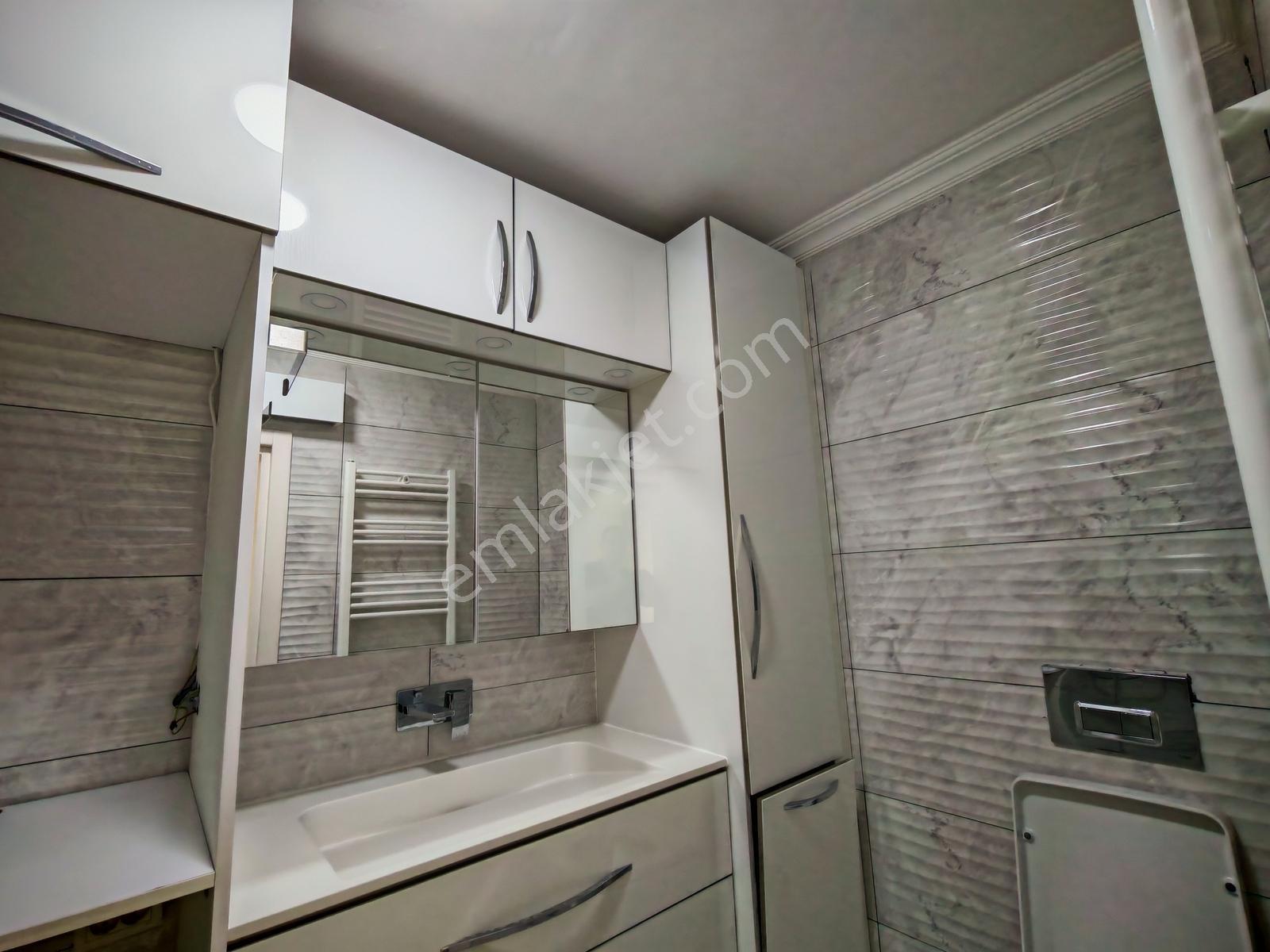 Papatya Sitesinde Özel Yapılı 3+1 Kiralık Daire - Görsel 31