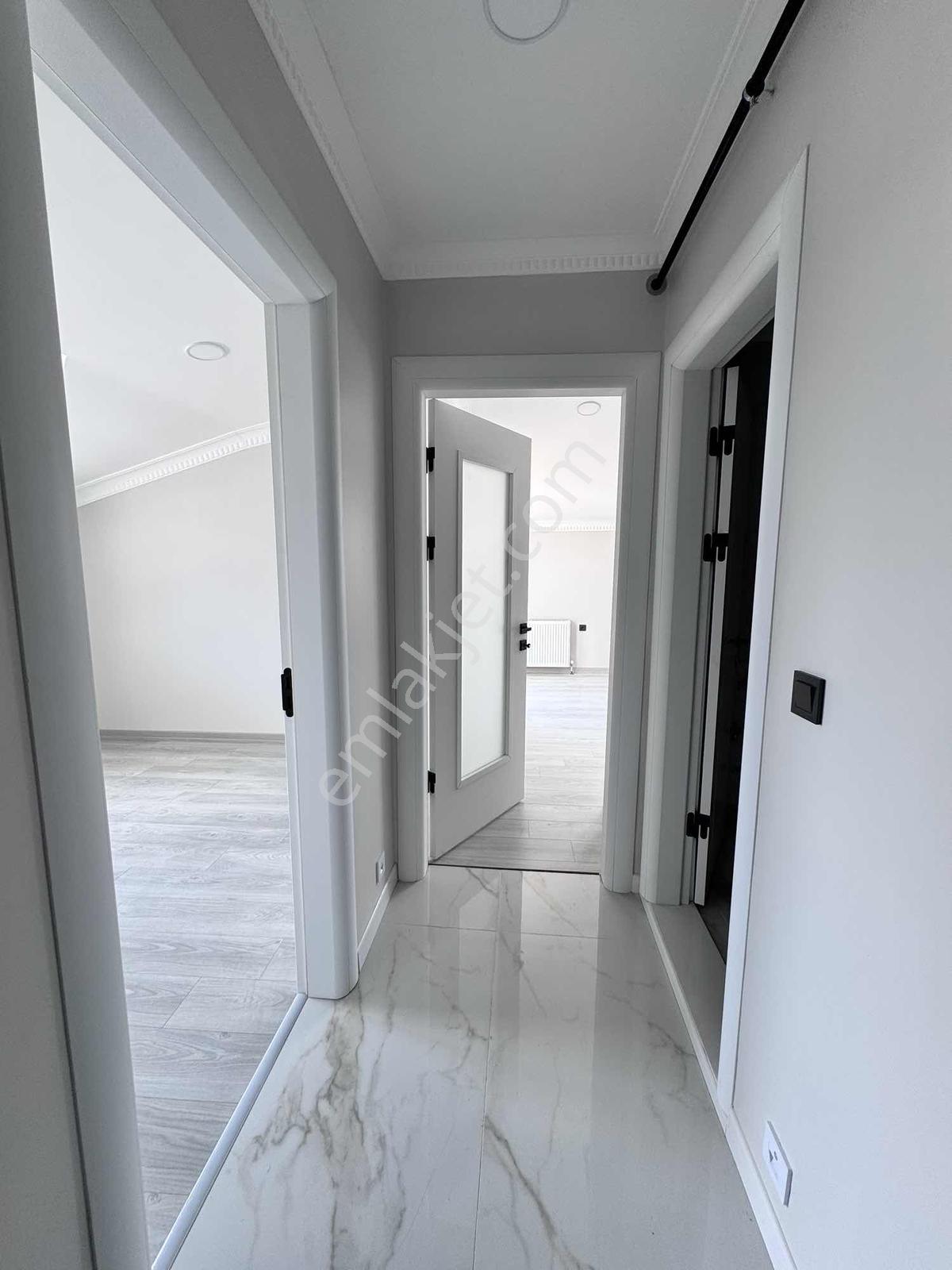 Çekmeköy Merkez Mh Satılık Sıfır İskanlı 4+2 Dubleks Daire - Görsel 17