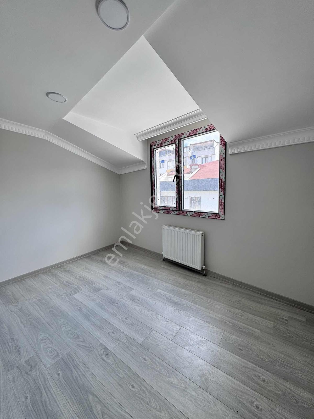 Çekmeköy Merkez Mh Satılık Sıfır İskanlı 4+2 Dubleks Daire - Görsel 16