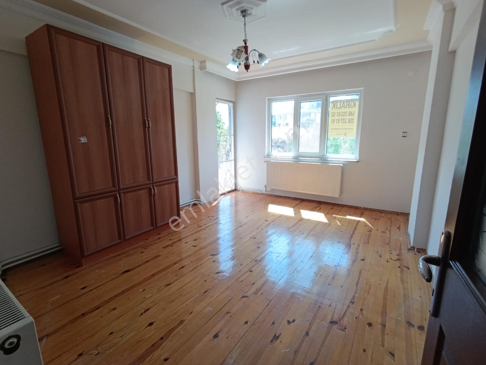 Denizli Alparslan Mh. Kaynarca Cd. A101 Yakını 150 M2 3+1 Daire - Görsel 4