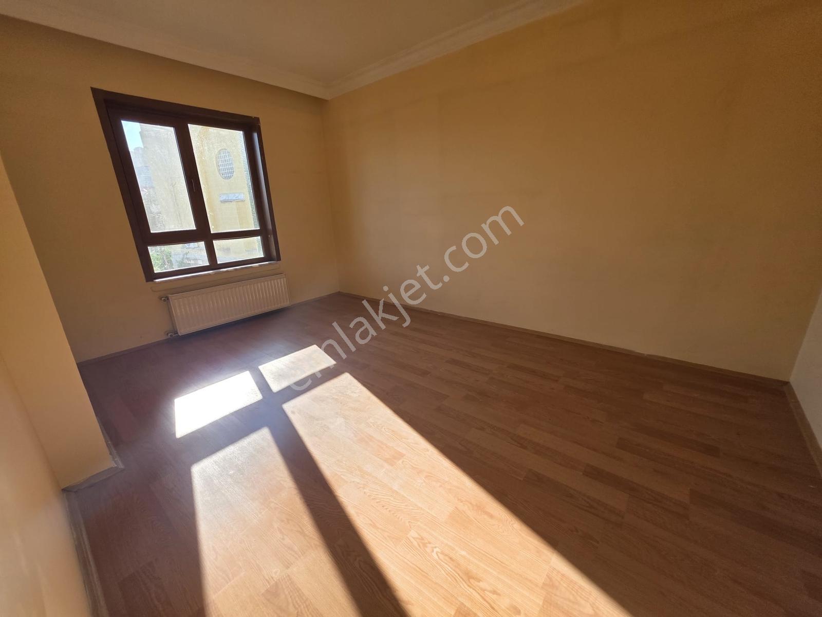 Kardeşlerde Katta 3+1 Manzaralı Yapılı Güney Cephe - Görsel 23