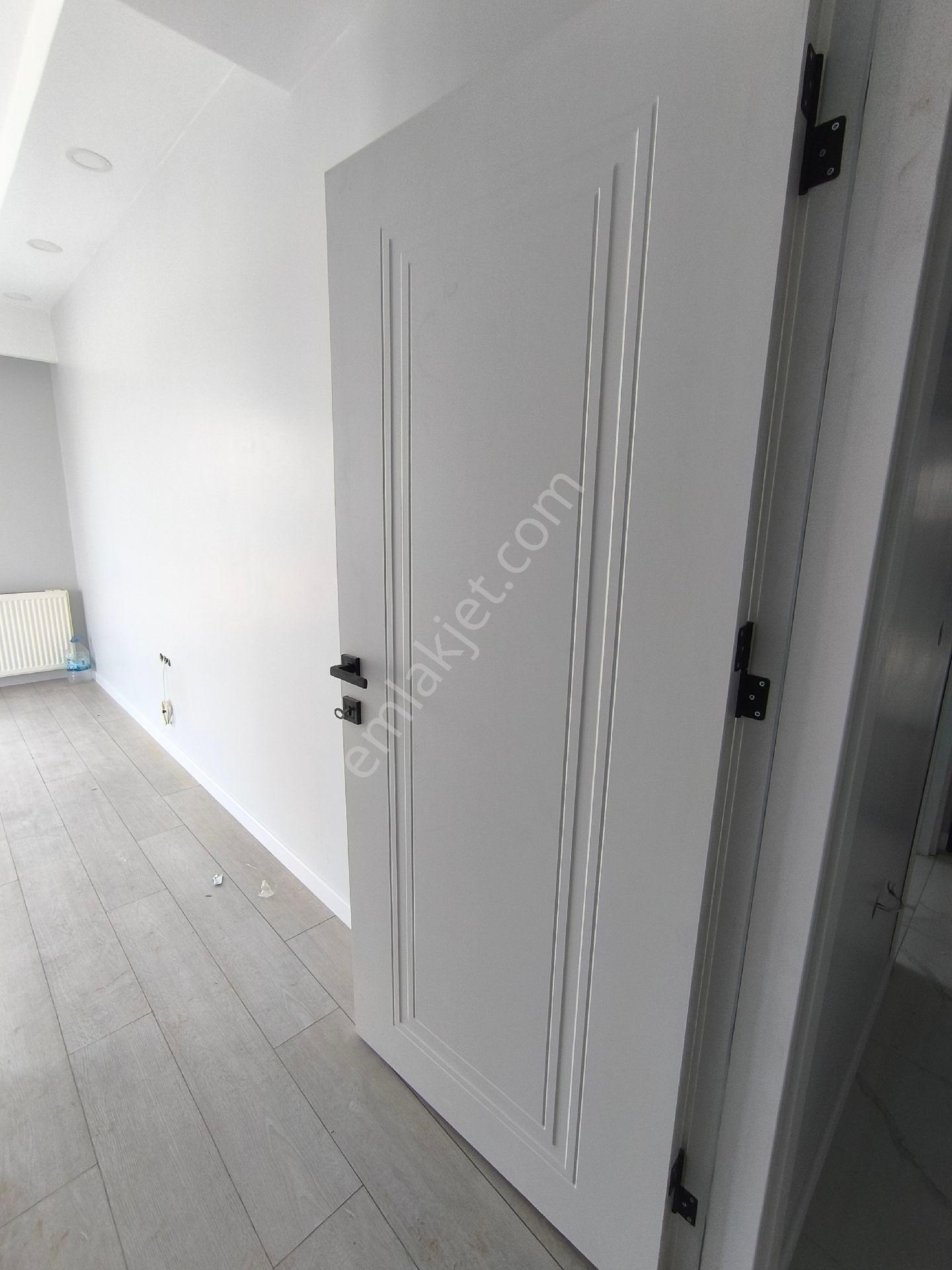 Yenibosnada Otoparklı 2+1 Geniş Kullanışlı Daire - Görsel 11