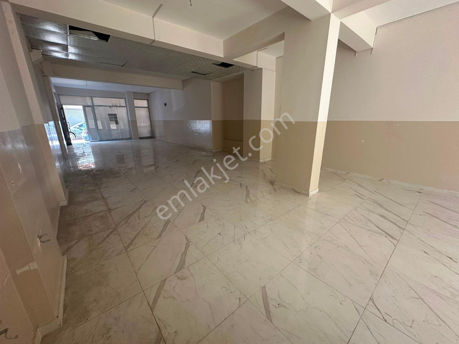 Muradiye Merkez 2 Farklı Seçenek Satılık 120 M2 Dükkanlarımız - Görsel 12