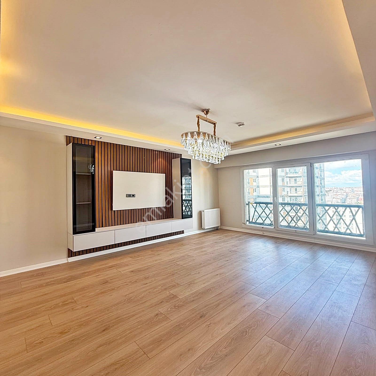 Esenyurt Pınar Mahallesi 2+1 100m2 Balkonlu Ful Dekorlu Arakat - Görsel 21