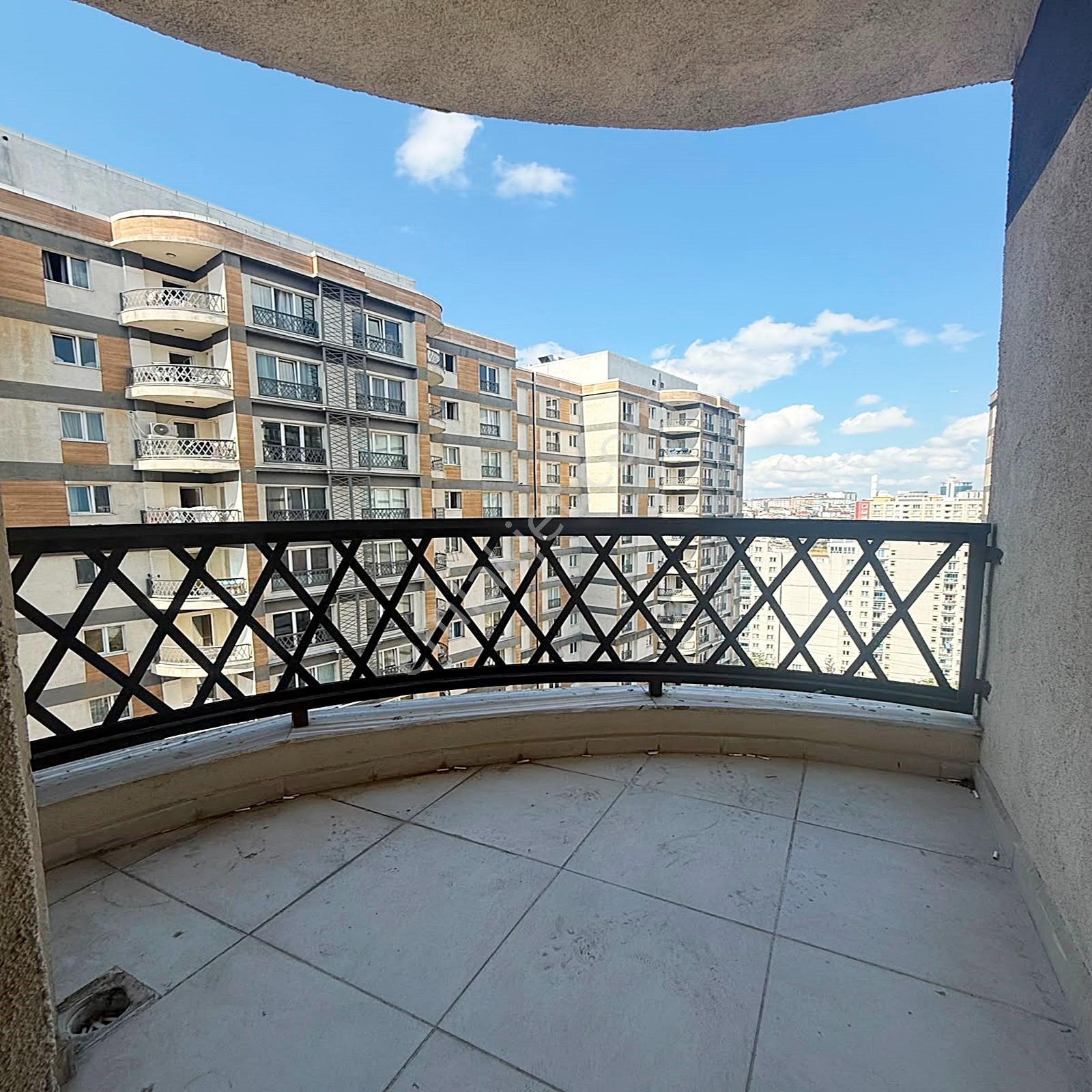 Esenyurt Pınar Mahallesi 2+1 100m2 Balkonlu Ful Dekorlu Arakat - Görsel 23