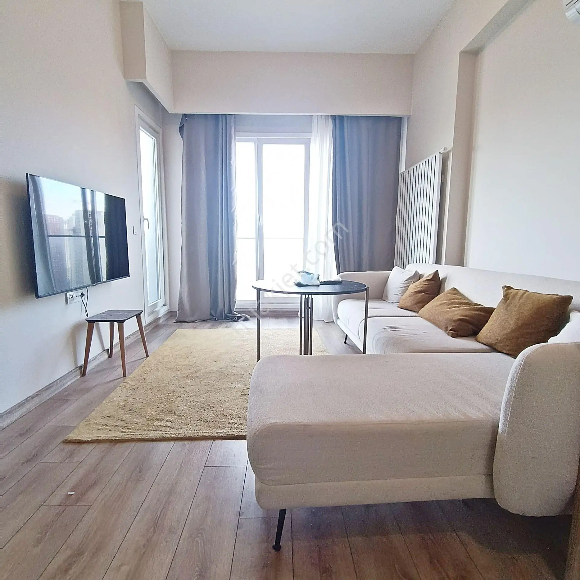 Self İstanbul Site İçerisinde Kiralık Eşyalı Daire - Görsel 3