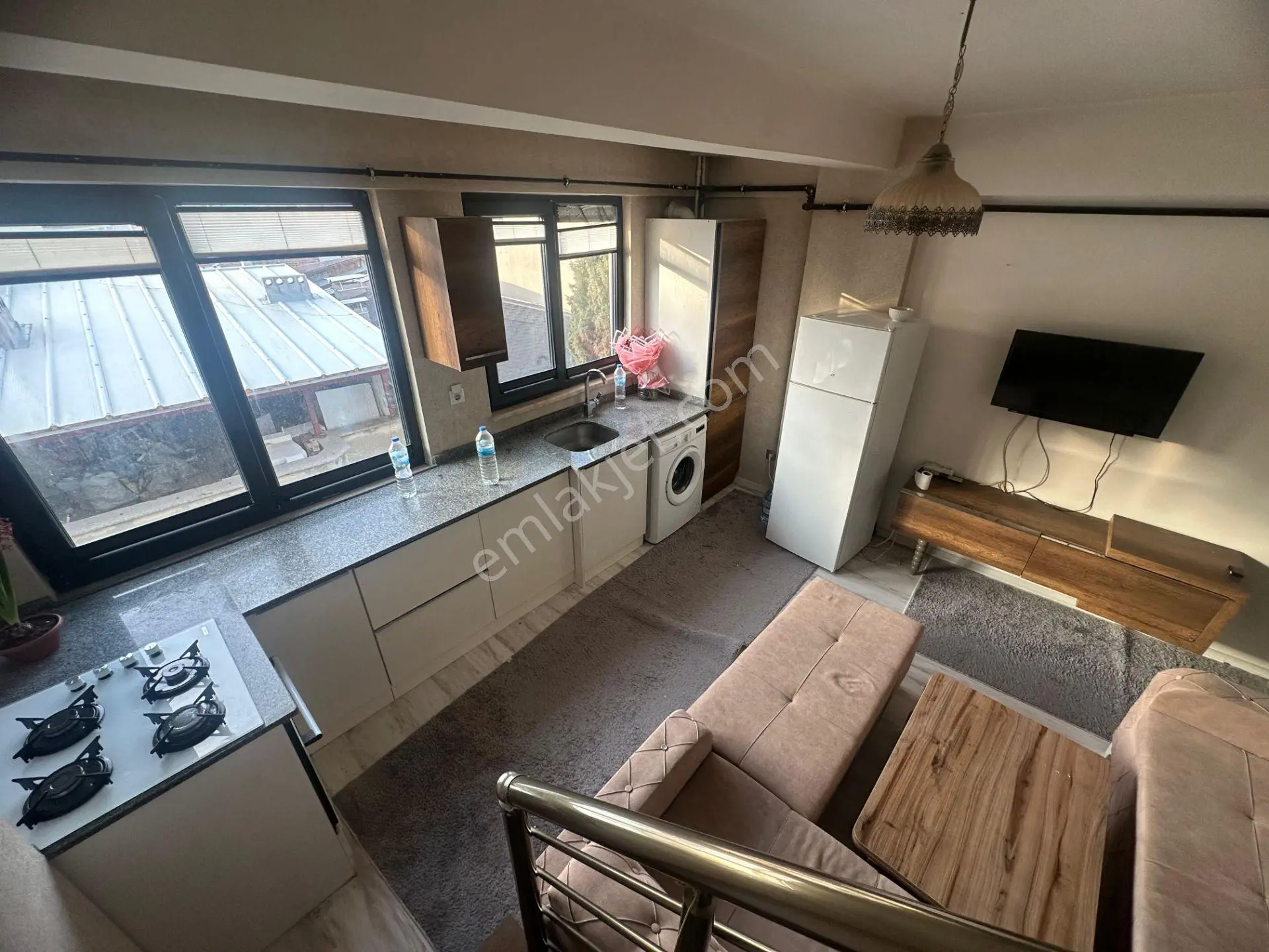 Denizli Devlet Hastanesi Sırakapılar Merkezde 1+1 Şehir Manzaralı Kiralık Eşyalı Daire - Görsel 2