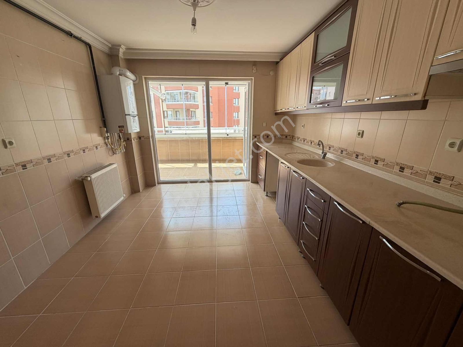 Şentepe'de Kiralık 3+1 | 130 M² | Geniş Balkonlu | Ebeveyn Banyo - Görsel 16