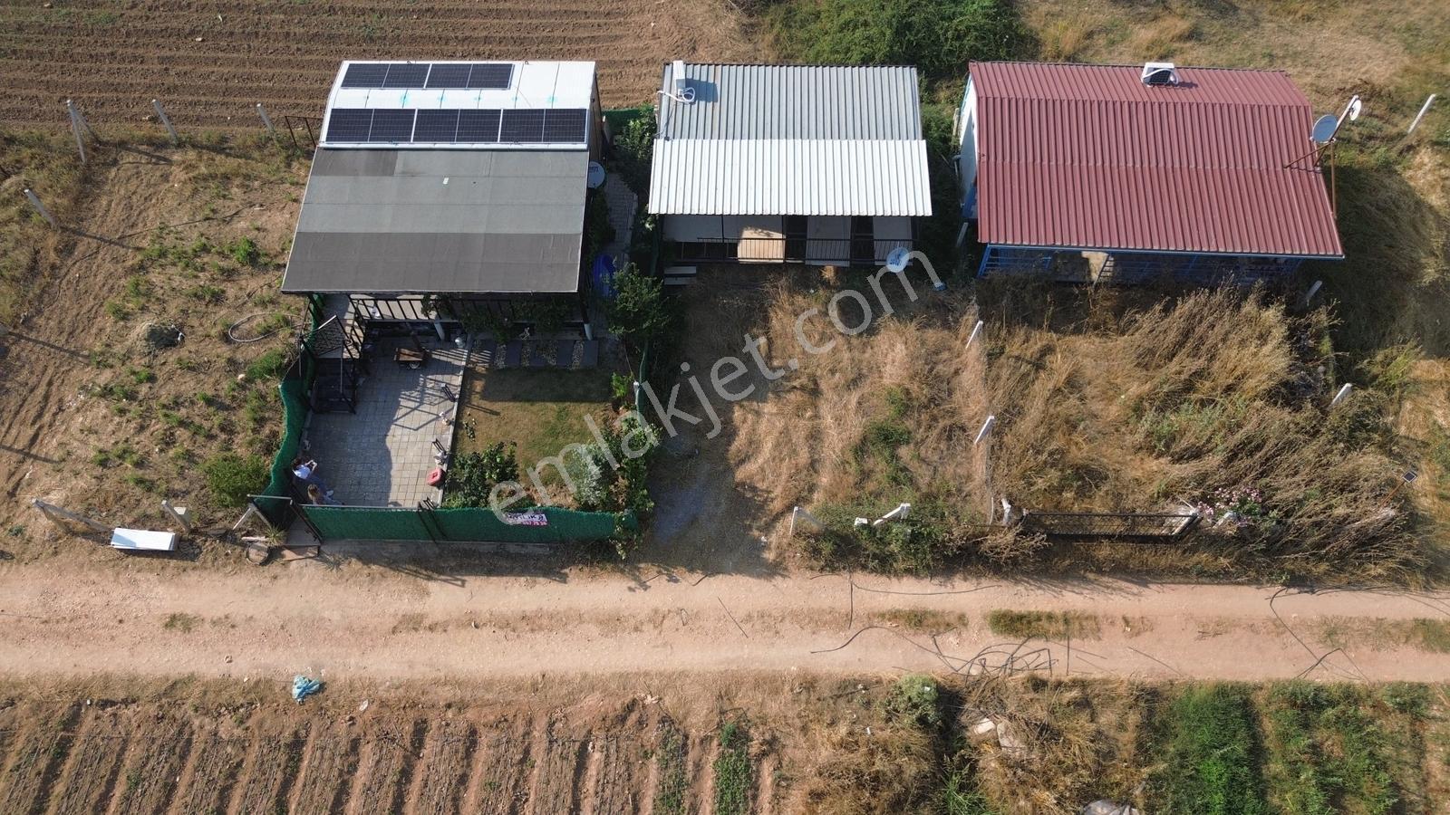 Menderes Develi De Hisse Tapulu 145m2 Arsa İçinde 42m2 Bağ Evi - Görsel 15