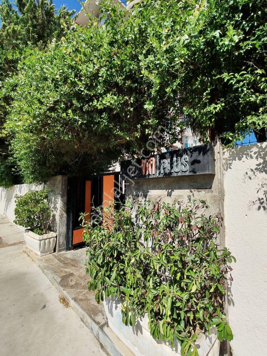 Buca Atatürk Mah.site İçi Lüks Eşyalı Ara Kat Satılık 1+1 Daire - Görsel 11