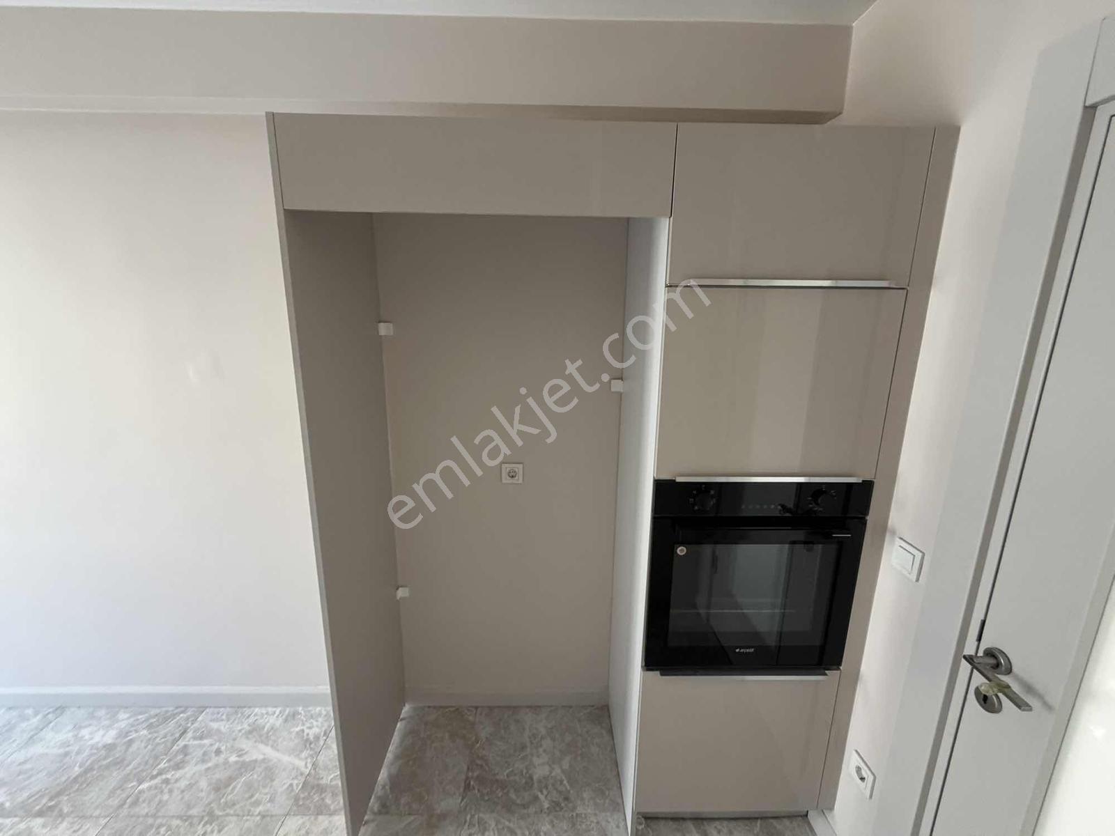 Sağlam'dan Bütün Odalarından Full Deniz Manzaralı Kiralık Daire - Görsel 31