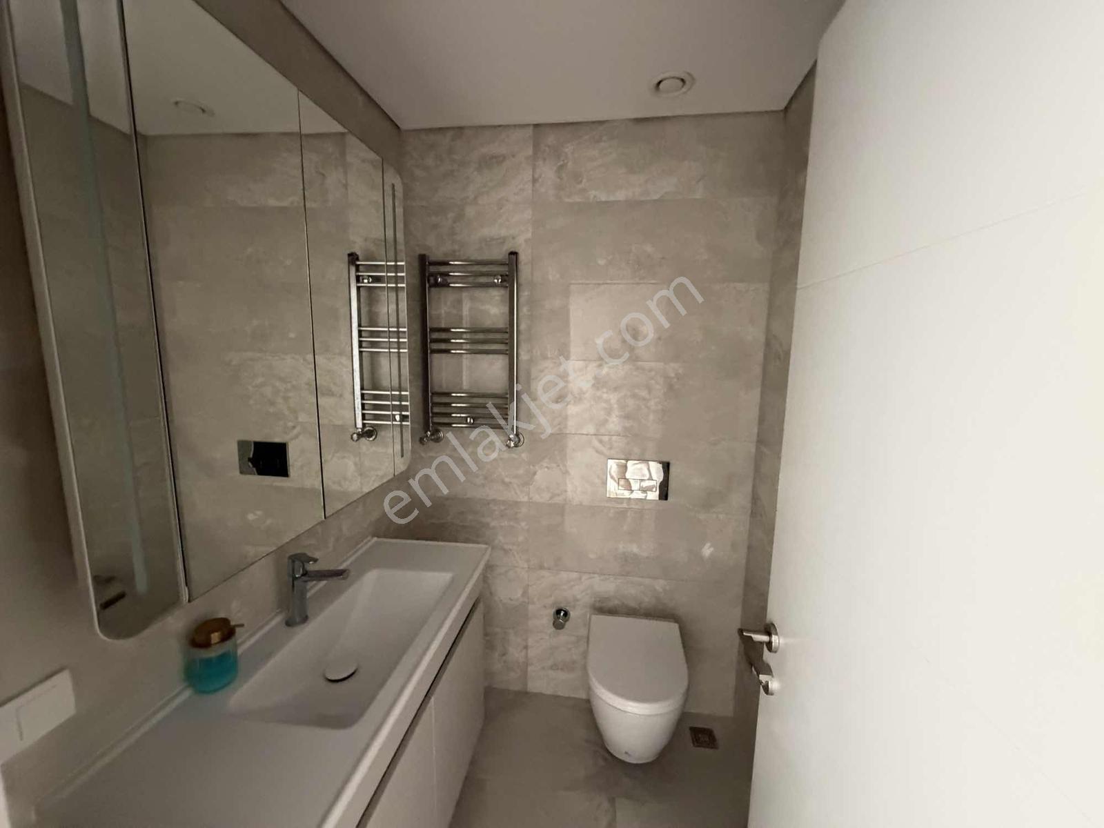 Sağlam'dan Bütün Odalarından Full Deniz Manzaralı Kiralık Daire - Görsel 29